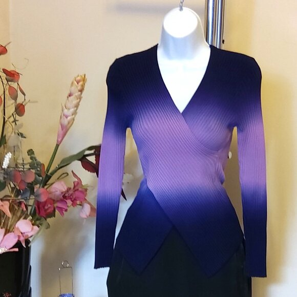 NWT Women’s Purple Dip-dyed Lightweight V Neck Long Sleeve Cardigan Sweater - Picture 3 of 7